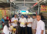 Unit Tipiter Sat Reskrim Polres Pasangkayu Bersama Pemda Cek Kemasan Minyakita Di Pasar Smart