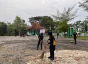 Menyambut Hari Bhayangkara Ke-79, Polri Gelar Bersih-Bersih di TMP Pamekasan