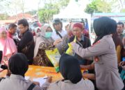 Gerakan Pangan Murah Polri Disambut Antusias Warga Pamekasan