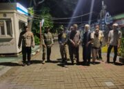 Patroli Malam Gabungan, Polsek Kepulauan Seribu Selatan Bersama TNI dan Stakeholder Perkuat Siskamling Cegah Gangguan Kamtibmas