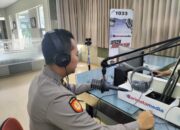 Talk Show Kasihumas Polres Pamekasan di Radio Karimata FM, Sosialisasi Penerimaan Polri