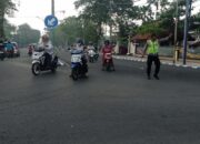 Wujudkan Keamanan dan Kenyamanan Berlalulintas, Polres Pamekasan konsisten laksanakan Pengaturan Lalu Lintas di Pagi Hari