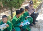 Bhabinkamtibmas Polres Pamekasan Hadirkan Motor Pintar Upaya Nyata Cerdaskan Anak Bangsa